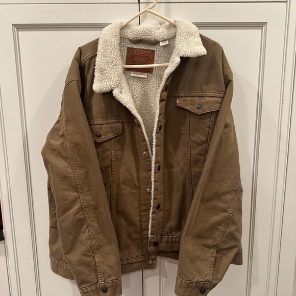 Authentic Levi jacket - Picture 1 of 3